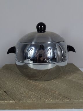 Vintage West Bend Penguin Ice Bucket w/ Tongs Mid Century Barware Chrome USA